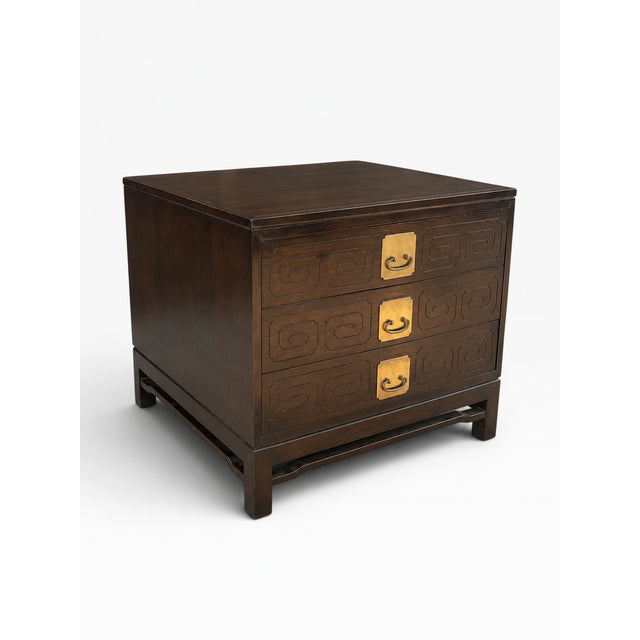 Mid-Century Modern Vintage Mid-Century Modern John Widdicomb Nightstand – Etched Drawer Fronts & Asian-Inspired Accents For Sale - Image 3 of 15