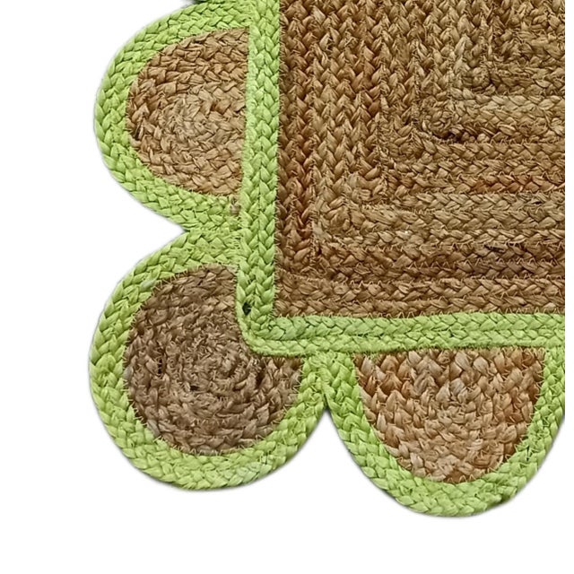 Mid-Century Modern Handwoven Natural Jute Bath Rug With Light Green Scalloped Border For Sale - Image 3 of 11