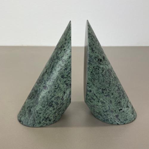 Green Marble Bookend Elements in the style of Fratelli Mannelli, Italy, 1980s, Set of 2 For Sale - Image 6 of 16