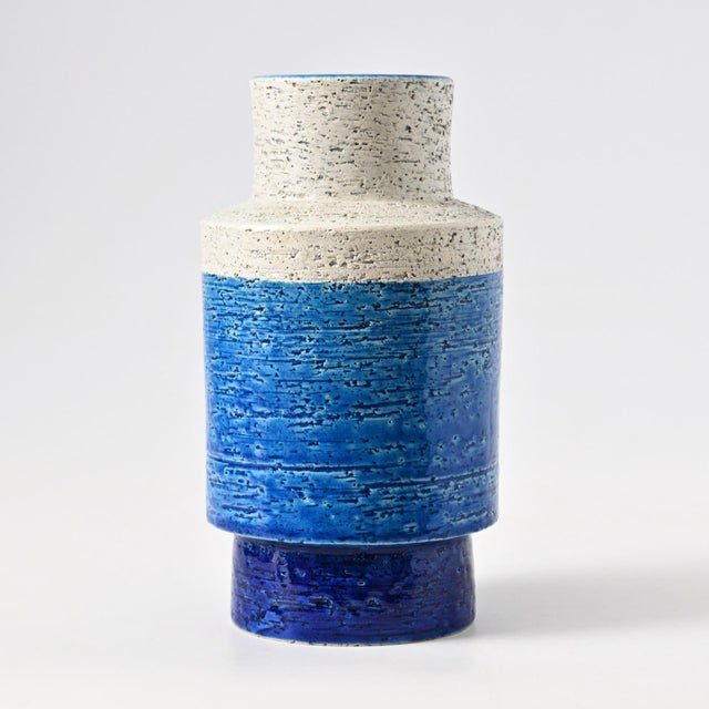 1960s Blue and White Vase by Aldo Londi for Bitossi, 1960s For Sale - Image 5 of 12