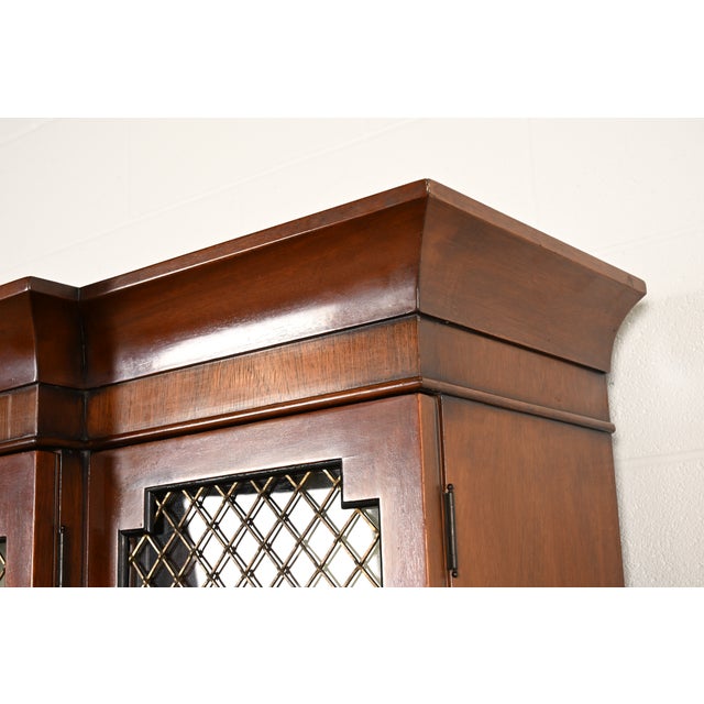 Brown Kittinger English Regency Carved Mahogany and Rosewood Breakfront Bookcase Cabinet, Circa 1960s For Sale - Image 8 of 17