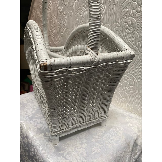 1960s Vintage Boho Beaded Wicker Fan Shaped Magazine Rack For Sale - Image 9 of 11