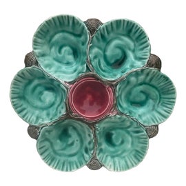 Example of Keyhole Plates