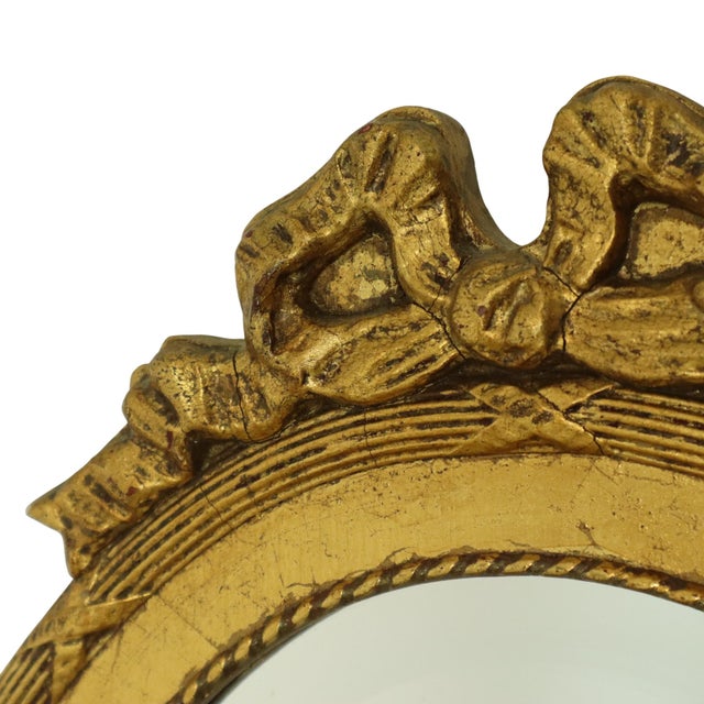 Baroque Italian Crested Mirror in Gold-Colored Resin, 1960s For Sale - Image 3 of 18