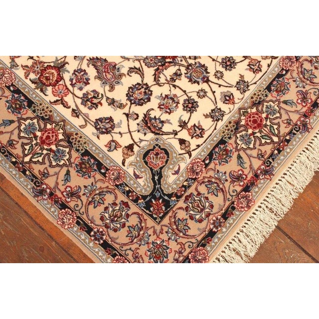 Textile Middle Eastern Hand-Knotted Rug in Natural Wool & Silk For Sale - Image 7 of 11