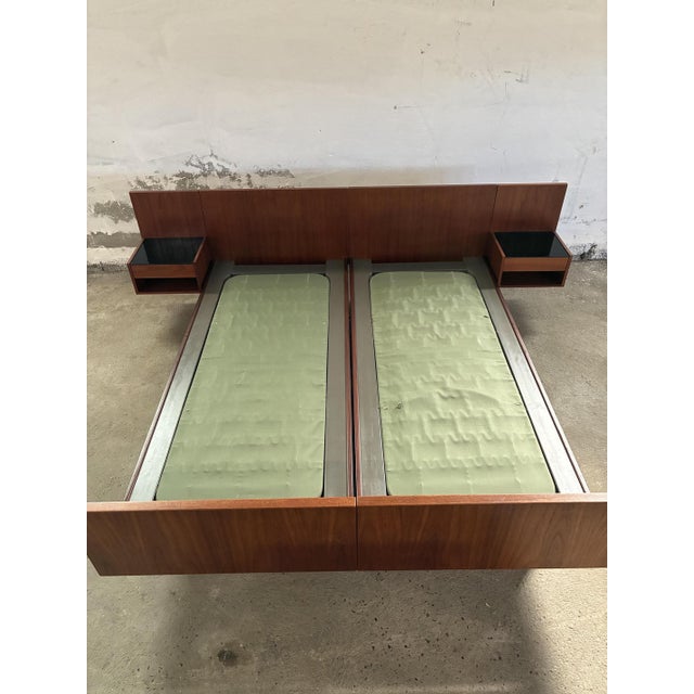 Teak Queensize Bed by Hans J Wegner from Getama, 1960s, Set of 2 For Sale - Image 4 of 13
