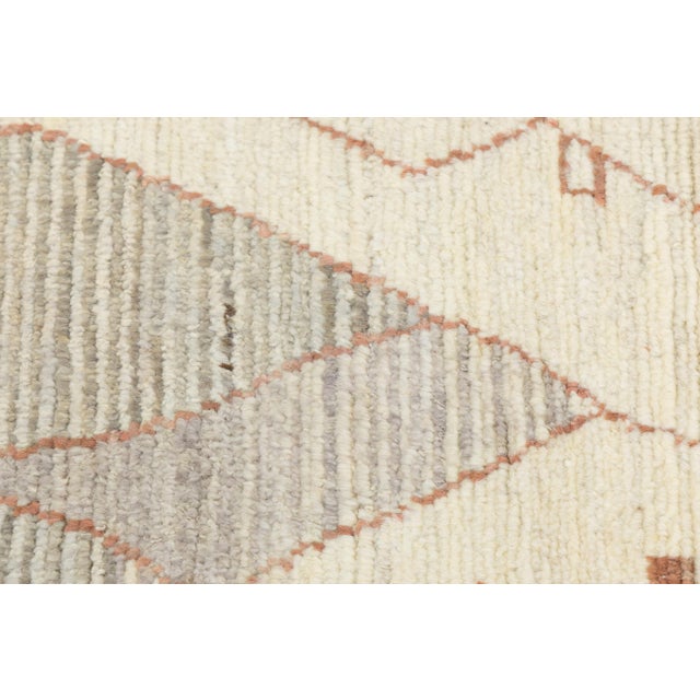 Hand-Knotted Modern Moroccan Tribal Wool Rug – Earthy Geometric Tones For Sale In New York - Image 6 of 10