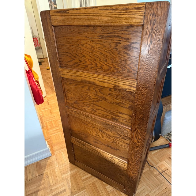 1920s Tiger Oak 4 Drawer File Cabinet (Library Bureau Sole Manufacturer) For Sale - Image 10 of 11