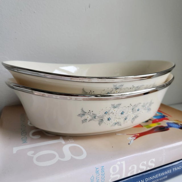 Late 20th Century Lenox Windsong Vegetable Bowl For Sale In Cleveland - Image 6 of 9