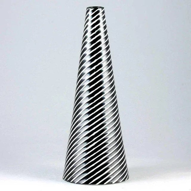 Stig Lindberg Gustavsberg Domino Series Black and White Stoneware Cone Vase, 1950s Swedish Modern For Sale - Image 12 of 12