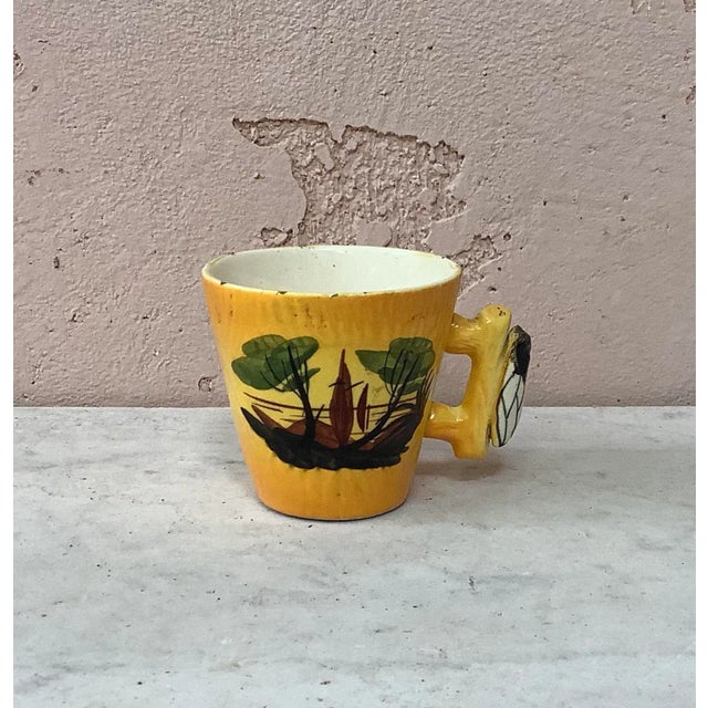 Ceramic 1950s Yellow French Majolica Cicada Cup For Sale - Image 7 of 7