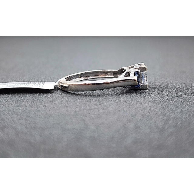 Blue 2.00 Ct Natural Diamond & Sapphire Ring Size 7 For Sale - Image 8 of 9