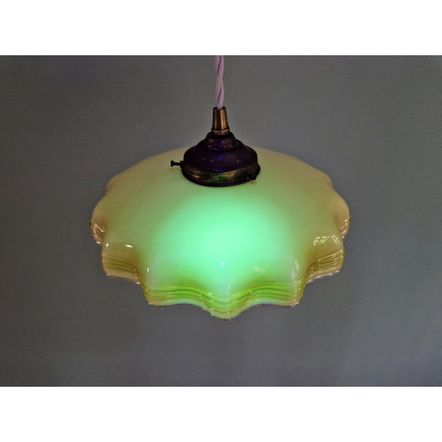 Art Deco Pendant Light in Scalloped Yellow Opaline Glass with Uranium Glass, 1920 For Sale - Image 3 of 10