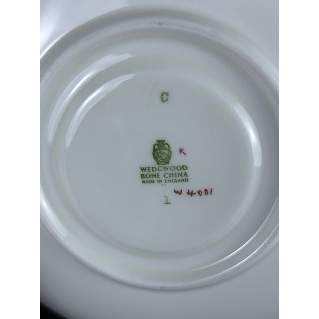 White Wedgwood Whitehall Fine Bone China Dinnerware (W4001) - Rare Soup Service & Covered Tureen Set (17-Piece Specialty Lot #2) For Sale - Image 10 of 11