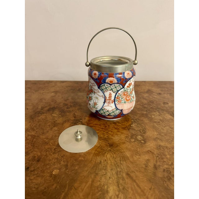 Antique Japanese Imari Biscuit Barrel, 1920 For Sale - Image 3 of 6