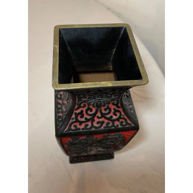 Antique Handmade Chinese Carved Black Red Lacquer Cinnabar Floral Vase Urn For Sale - Image 12 of 13