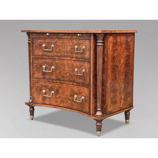 Walnut Inlaid Commode from Brights of Nettlebed, 1980s For Sale - Image 6 of 10