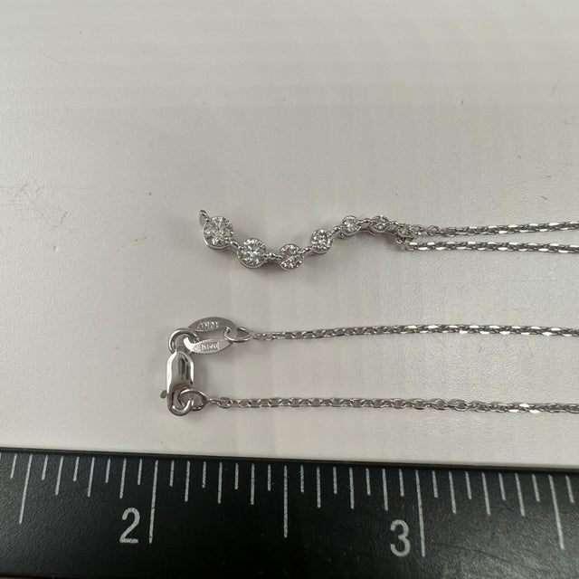 Early 21st Century Diamond Journey Necklace in 10kt White Gold – 0.25ctw, 18in, New For Sale - Image 5 of 5
