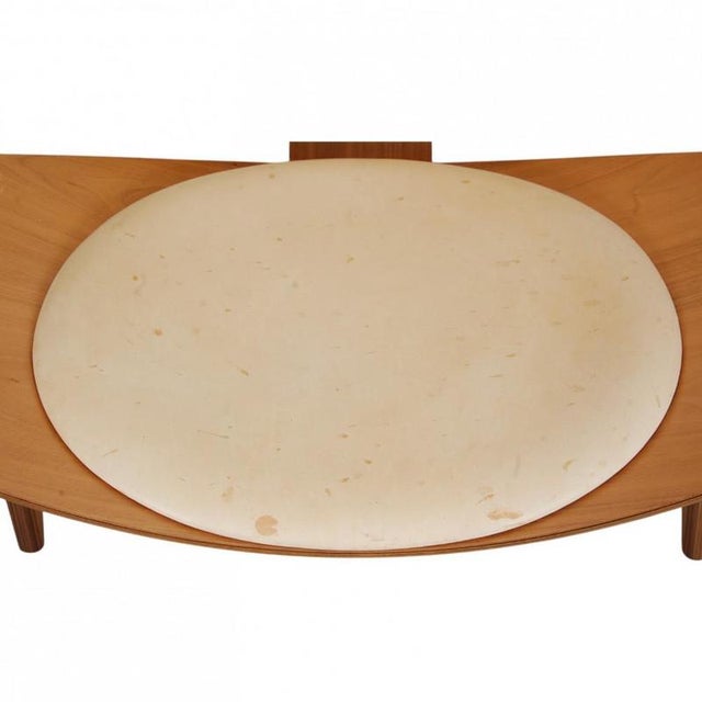 Wood CH07 Shell Chair in Walnut by Hans Wegner For Sale - Image 7 of 18