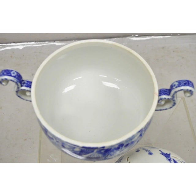 Antique 19th Century Blue and White Chinese Porcelain Footed Incense Burner For Sale - Image 11 of 12