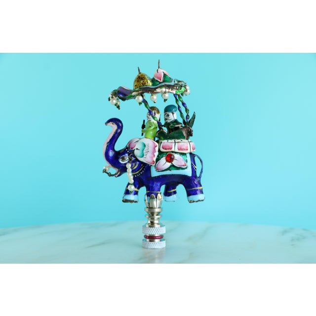 Upgrade your existing lighting or add a distinctive finishing touch to any table lamp with a designer lamp finial....