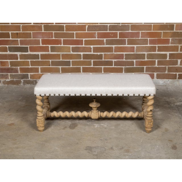 Early 20th Century English Turn of the Century Bleached Wood Barley Twist Bench with Upholstery For Sale In Atlanta - Image 6 of 12