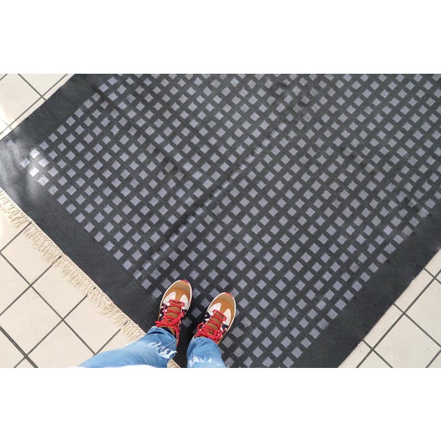 Persian 1960s, Handmade Vintage Persian Ardabil Kilim 5.5' X 7.7' For Sale - Image 3 of 10