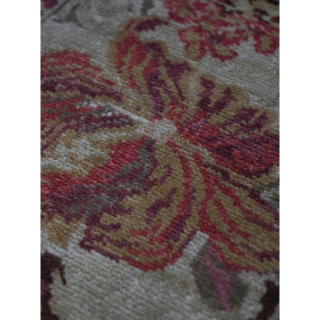 1980s Wool Beige & Brown Floral Pattern Approx. 8x10 Rug For Sale - Image 5 of 10