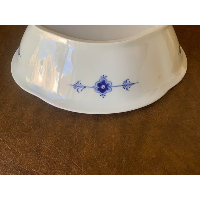 White Vintage Bing & Grondahl Oval Serving Bowl 573 For Sale - Image 8 of 8