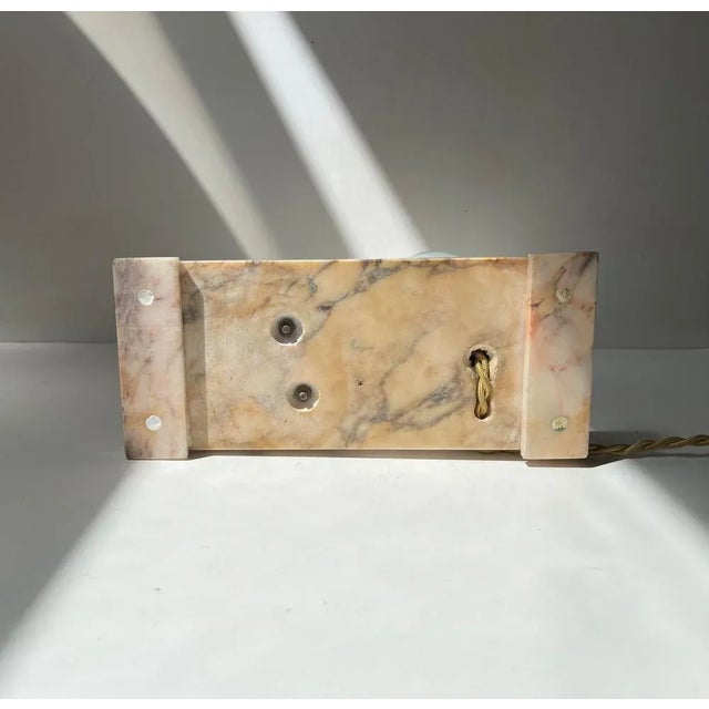 Metal Art Deco Figural Table Lamp in Bronze and Marble, France, 1930s For Sale - Image 7 of 10