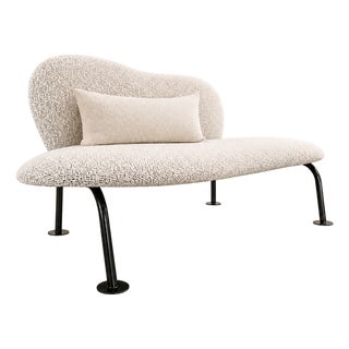 Brazilian Modern Organic Form Loveseat in Iron & Bouclé by Freijó Móveis, Brazil, 1950s For Sale