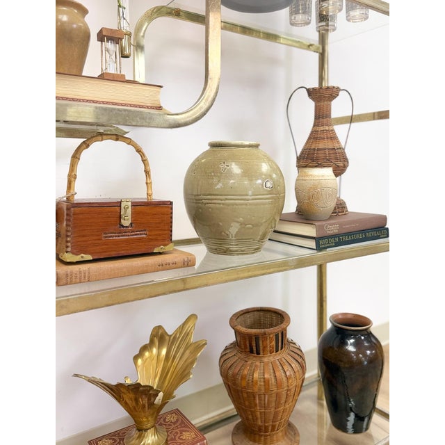 Vintage Milo Baughman Style Brass Tone Etagere Shelf Vintage Hollywood Regency For Sale - Image 9 of 17