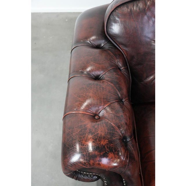 Animal Skin English Style Red-Mottled Cowhide Chesterfield Armchairs, Set of 2 For Sale - Image 7 of 16