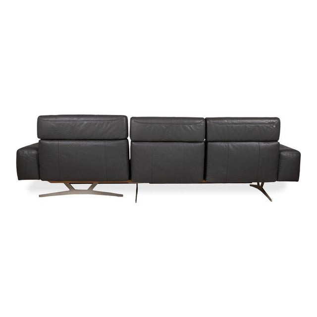 Monroe Leather Corner Sofa in Grey Anthracite and Wood Brown with Right Chaise Lounge and Manual Function from Koinor For Sale - Image 18 of 18