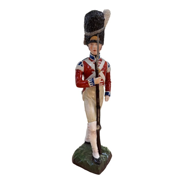 1910s Sitzendorf German Porcelain Figure Grenadier Guards 3rd Regiment For Sale