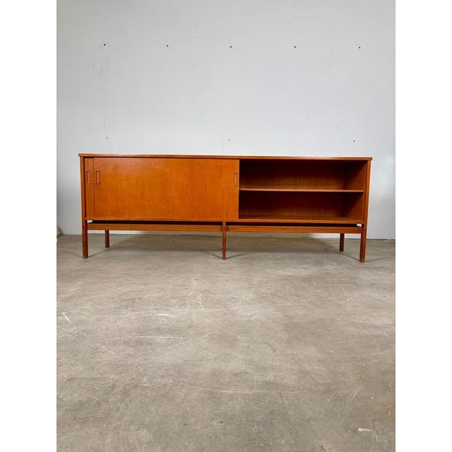 1950s Teak Sideboard with Sliding Doors by Gianfranco Frattini, 1957 For Sale - Image 5 of 12