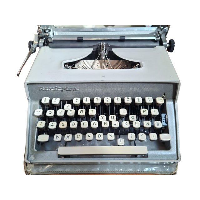 Travel-Riter Deluxe from Remington, 1960s For Sale - Image 14 of 14