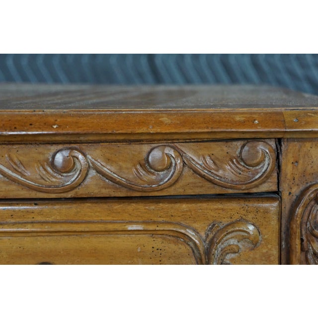 Late 20th Century Vintage Italian French Country Louis XV Carved Walnut Commode Chest Dresser For Sale - Image 5 of 18