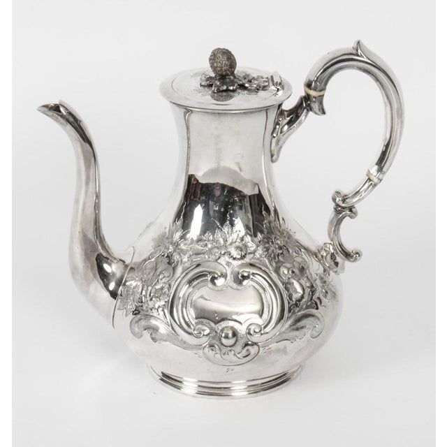 19th Century Victorian Silver Plated Coffee Pot from Boardman Glossop & Co For Sale - Image 14 of 15