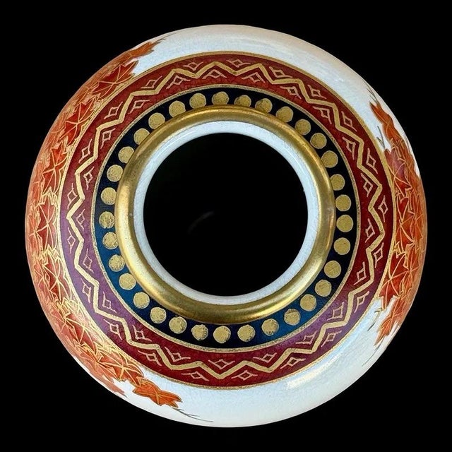 Japanese Satsuma Meiji Maple Leaf Earthenware Vase, Marked For Sale In San Diego - Image 6 of 7