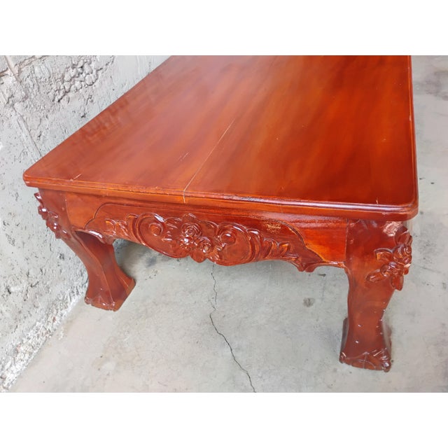 Spanish Hand Carved Narra Wood Coffee Table Set Floral Design 1950s Philippines, Set of 3 For Sale - Image 3 of 12