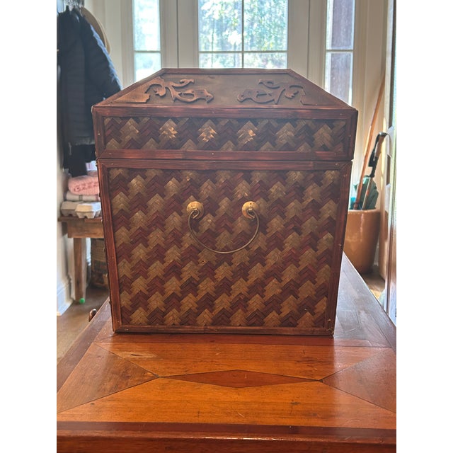 Vintage Brass and Wood Keepsake Trunk For Sale In Houston - Image 6 of 6