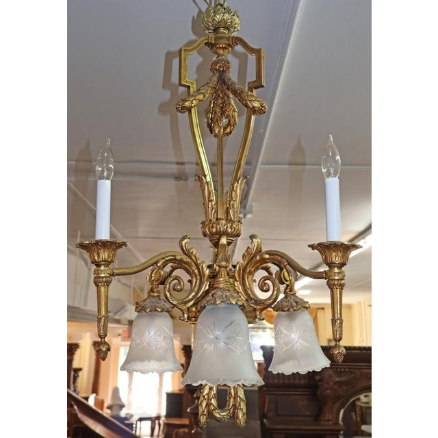 1950s Louis XV French Style Gilt Bronze 6 Light Chandelier For Sale - Image 14 of 15