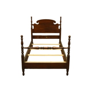 20th Century Traditional Simmons Furniture Solid Mahogany Bedframe For Sale