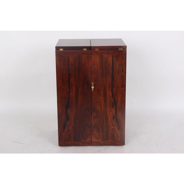 Vintage Captains Bar in Rosewood by Arne Wahl Iversen for Dyrlund, 1960s For Sale - Image 10 of 10