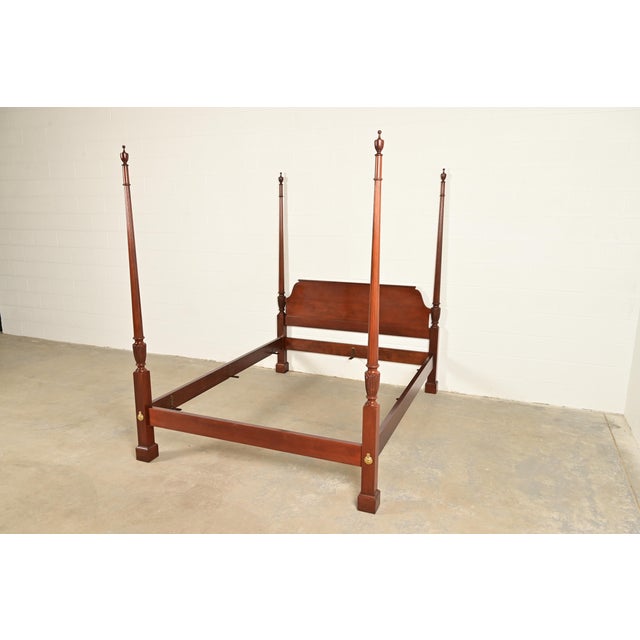 English Baker Furniture Georgian Carved Mahogany Queen Size Poster Bed For Sale - Image 3 of 12