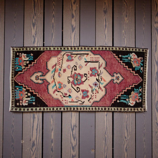 Mid-Century Modern 1970s Small Rug, Entryway Rug, Bath Mat, Kitchen Decor, Turkish Rug, Door Mat 1'8" X 3'6" For Sale - Image 3 of 12