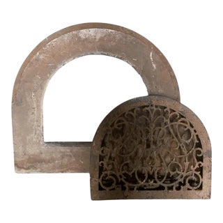 Antique Ghotic Style Cast Iron Summer Fireplace Screen For Sale