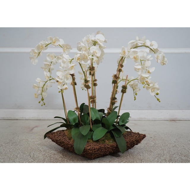 Age: Approx: 10 Years Old Details: High Quality Construction Extremely High Quality Floral Arrangement Stunning Woven...
