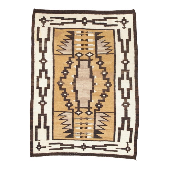 C. 1920 Fine Navajo Rug 3'6" x 4'9" Antique American Southwest Geometric Weaving For Sale
